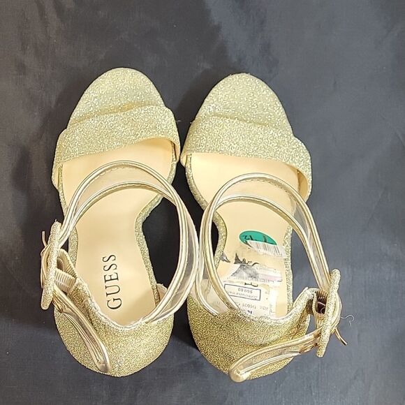GUESS GOLD SPARKLY BLOCK HEELED ADJUSTABLE BUCKLE ANKLE STRAP OPEN TOE SANDAL - Picture 7 of 13
